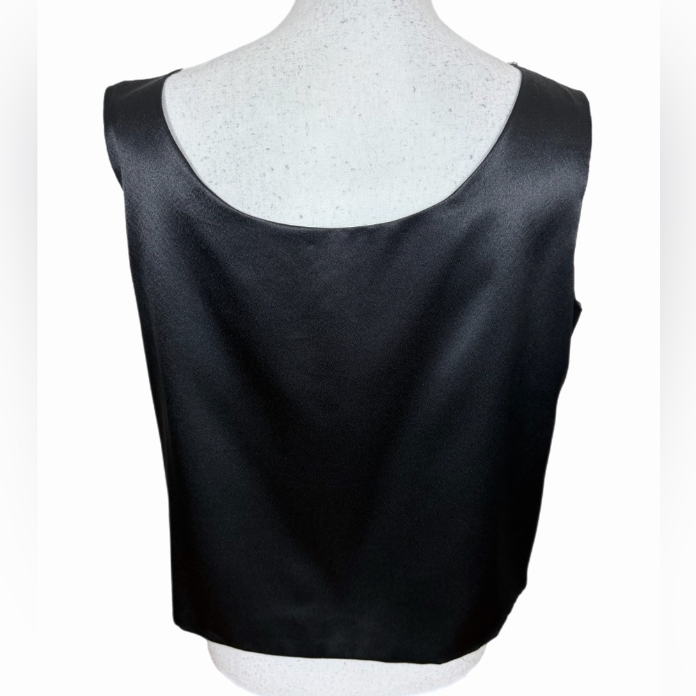 Woman’s Tank/cami Size 16 Black With Rhinestones Around Neckline - Picture 4 of 6
